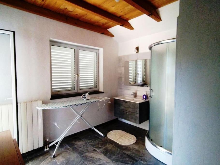 Holiday Home With Private Pool Near Opatija Jurdani ภายนอก รูปภาพ